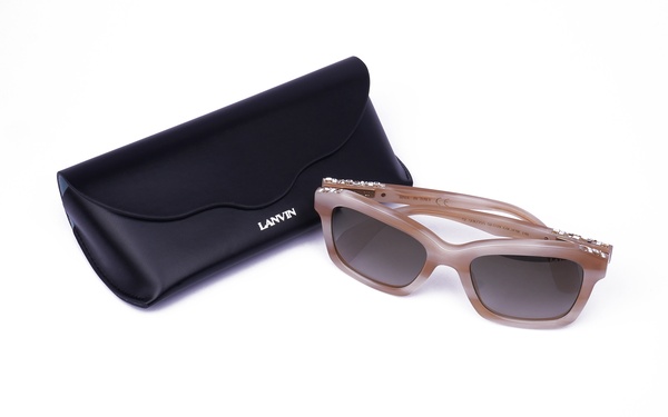 Lanvin SLN 725S 1F9X 52-19