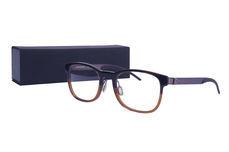 Mercedes M 4019 C 52-21