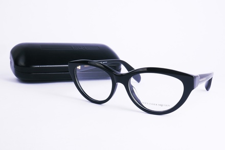 Mqueen AM 0045O 001 53-18